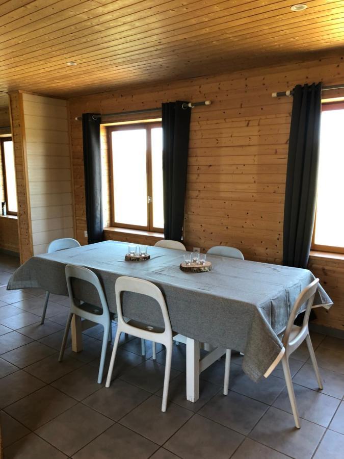 Chalet Sofian Blanzay Exterior foto